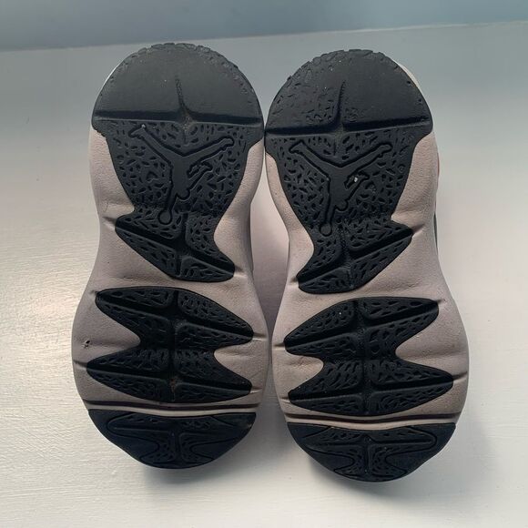 Red Jordan Rain boot Sneakers - Picture 9 of 9